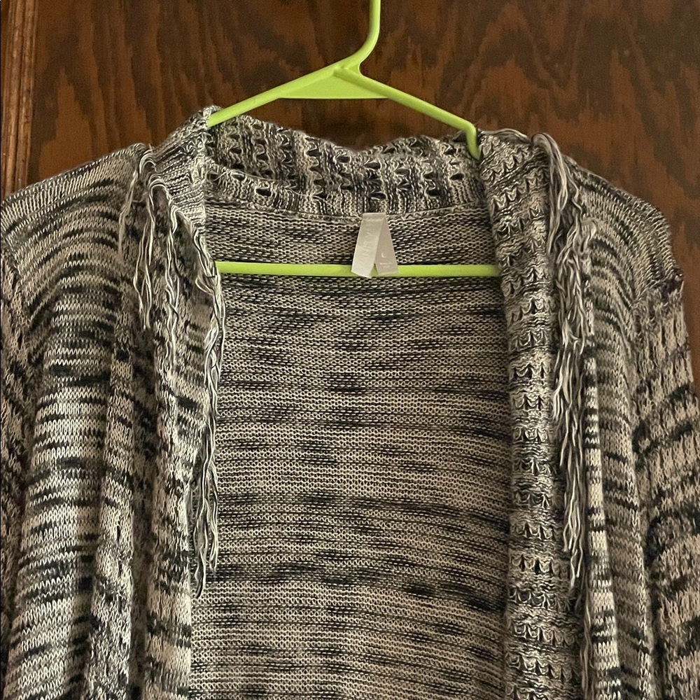 Vanity Black and White Women's Cardigan - Picture 4 of 5